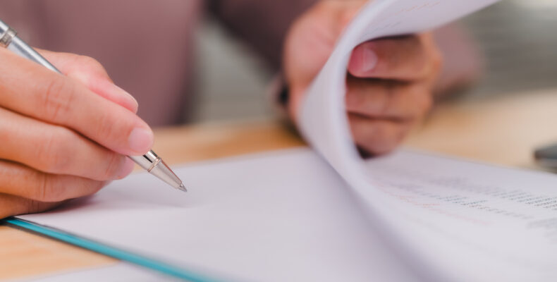 Referral To The Epo Enlarged Board On Description Amendments 1 G1 /25 description amendments